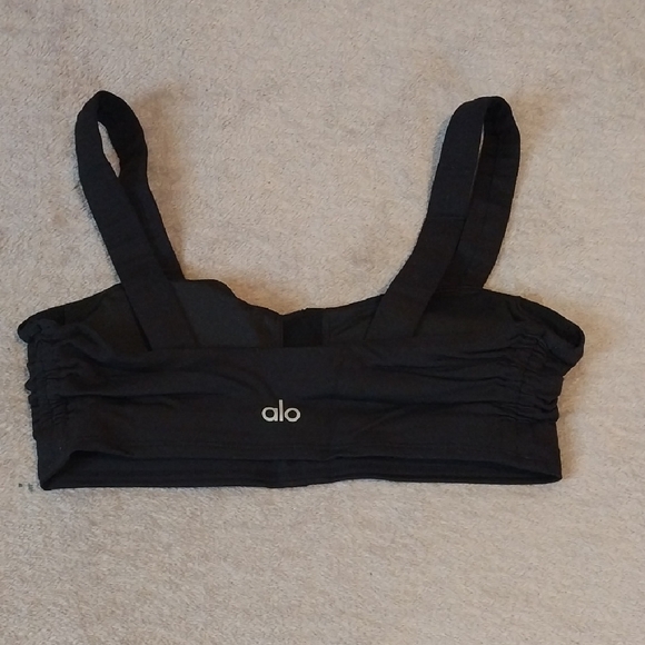 ALO Yoga Midnight Black Activewear Top